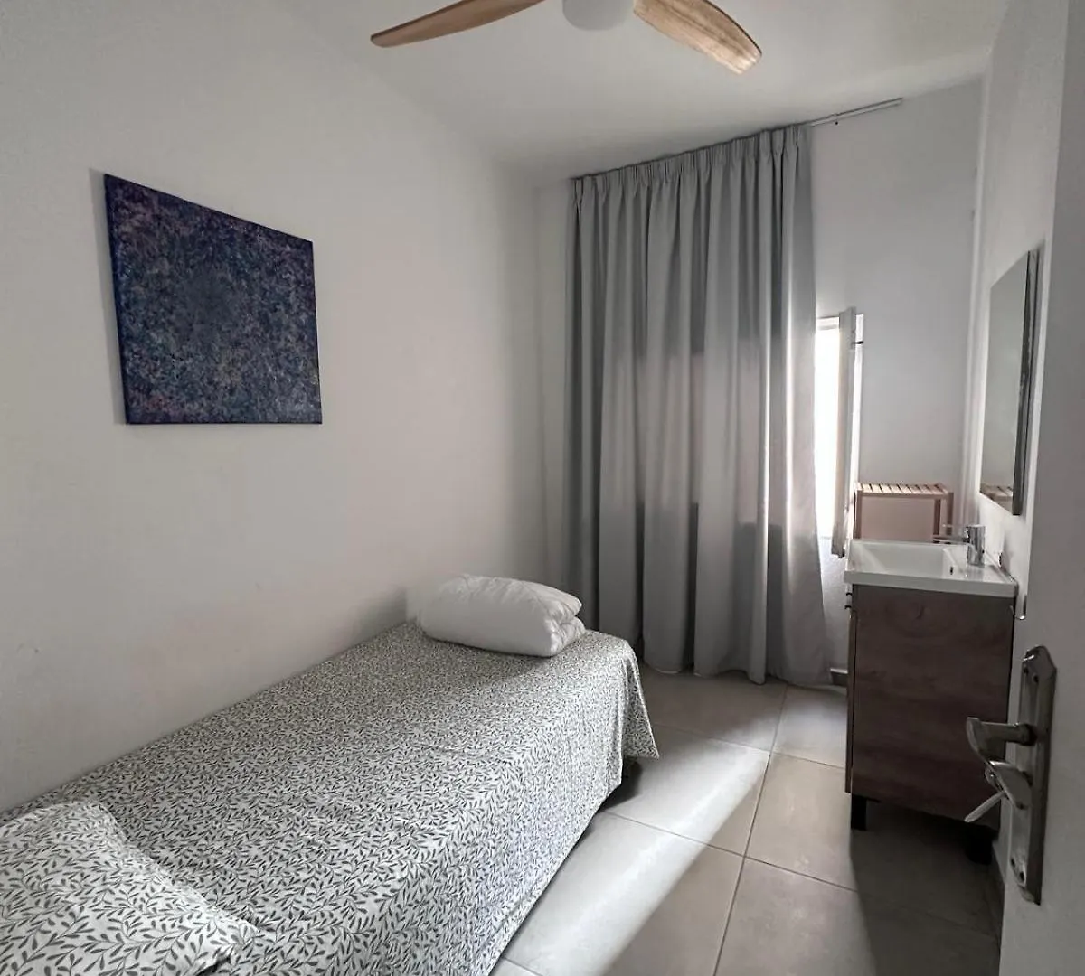 Cisne By Nest Hostel San Antonio  Španělsko